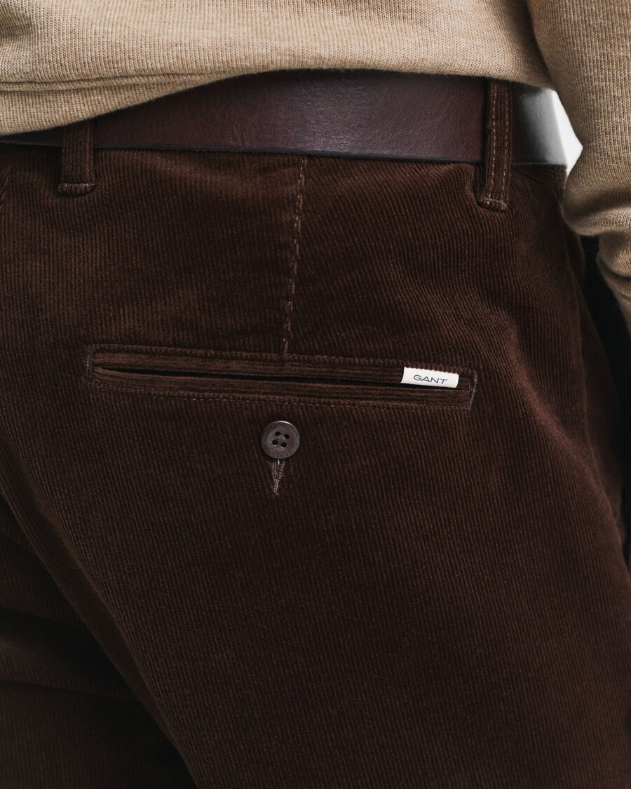pantaloni chino din catifea reiată slim fit - maro intens