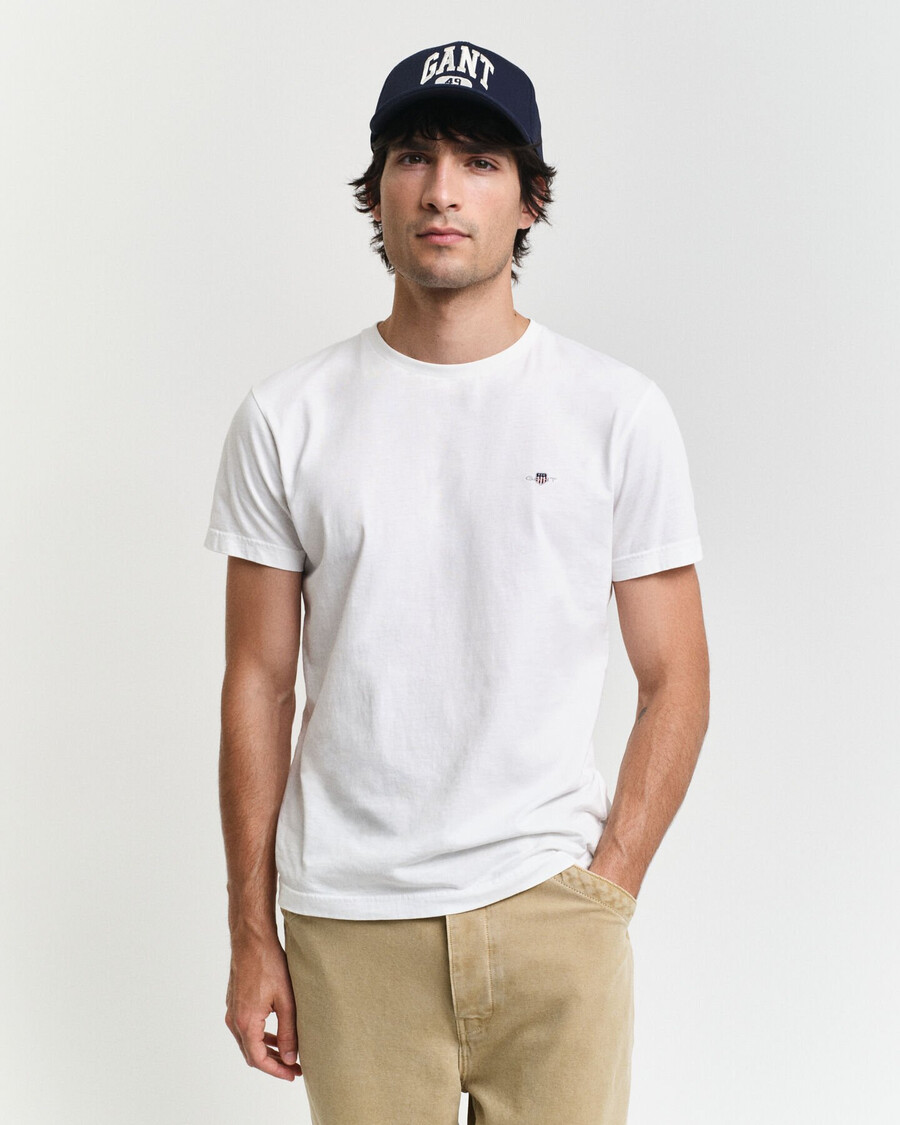 tricou slim fit cu scut - alb
