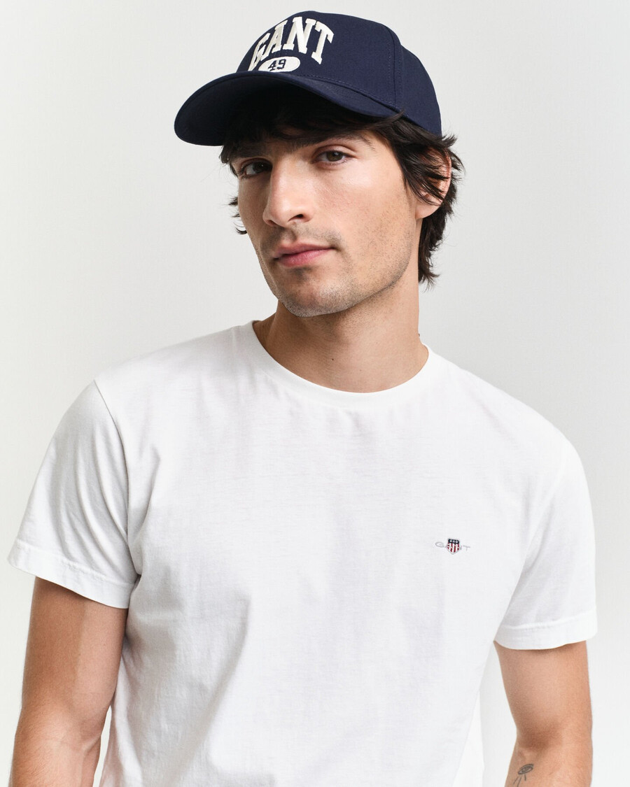 tricou slim fit cu scut - alb