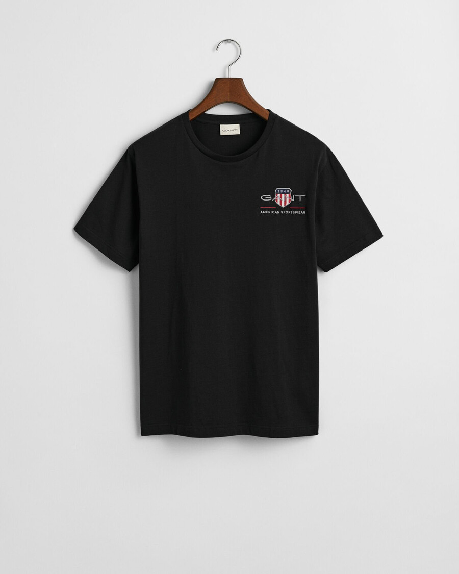tricou cu scut brodat archive - negru