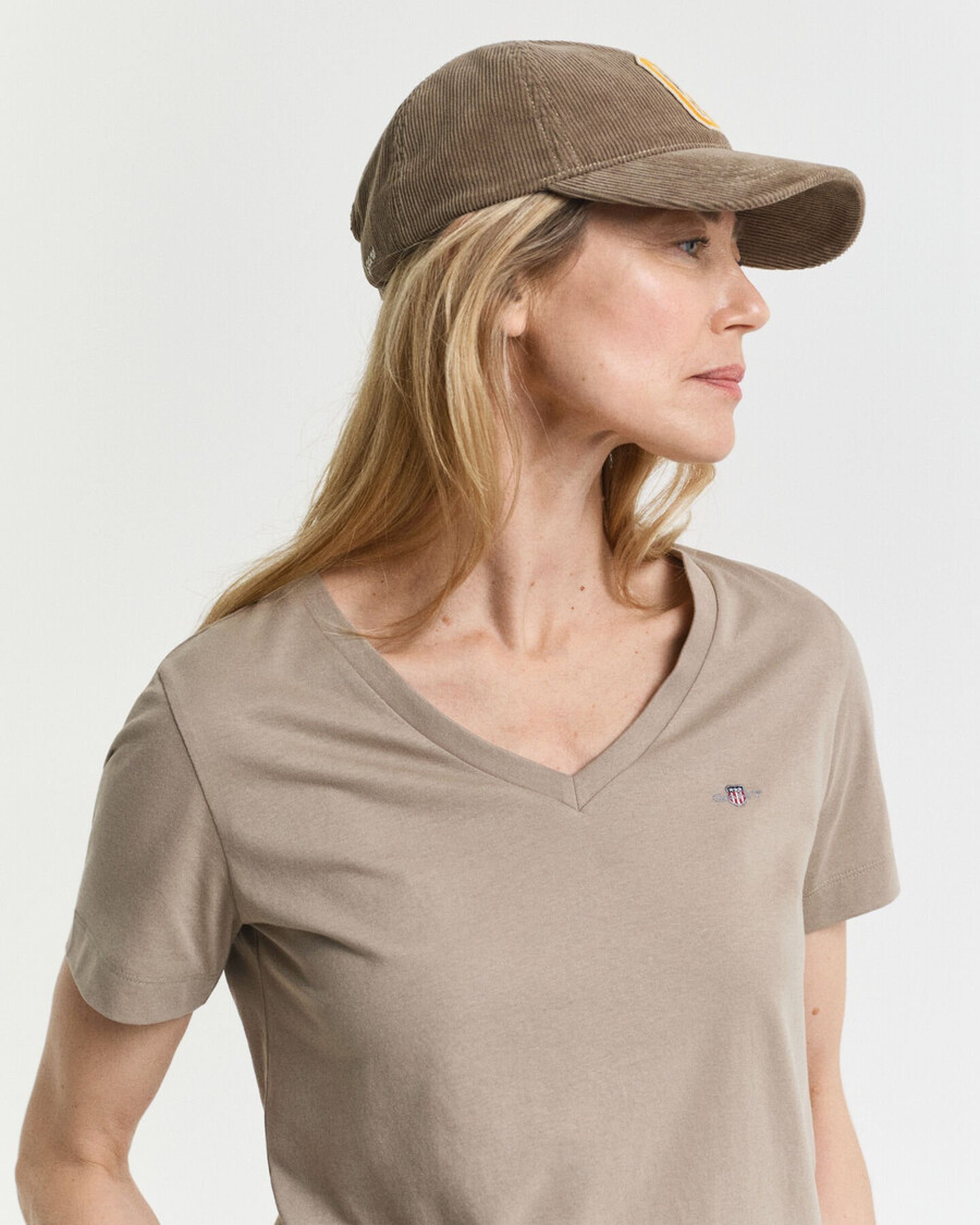 tricou scut cu guler în v - bej taupe