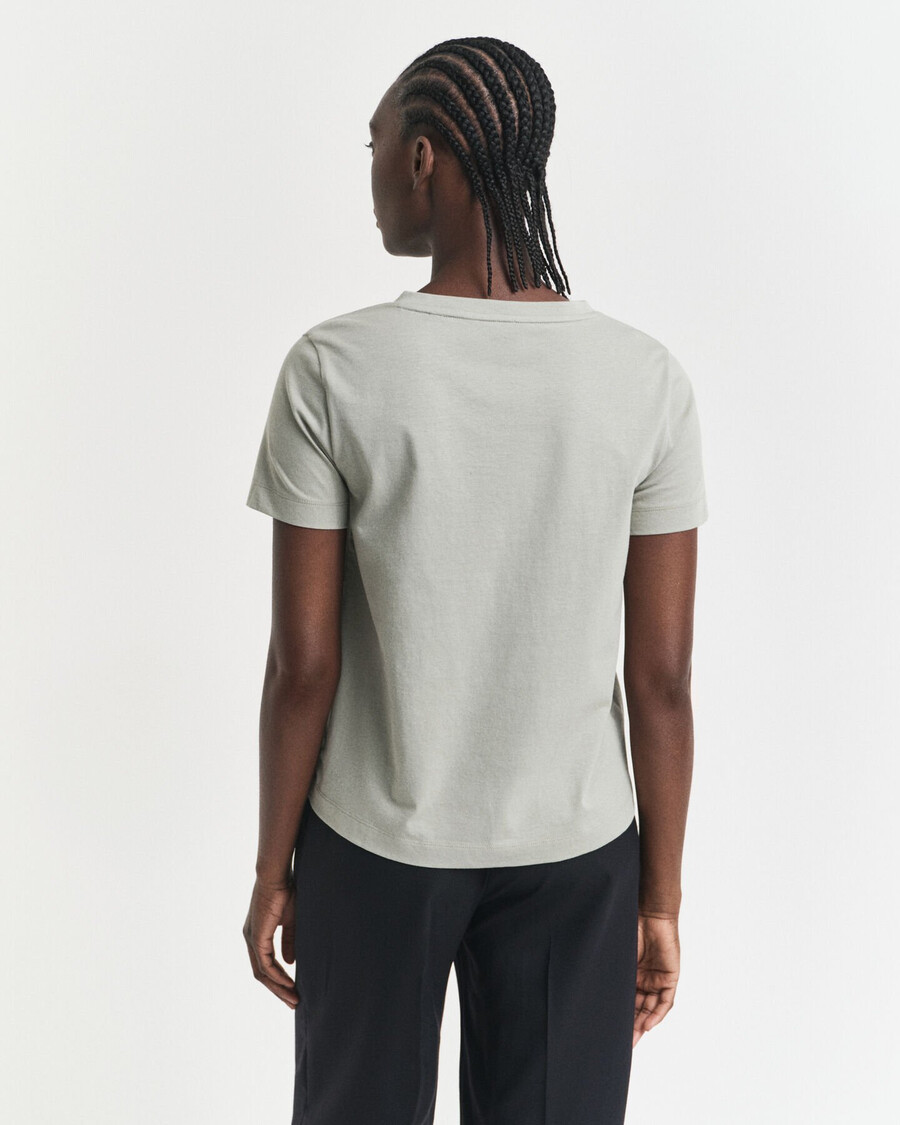 tricou scut cu guler în v - salvie decolorată