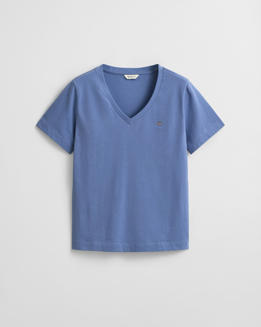 tricou cu guler în v și imprimeu shield - denim decolorat