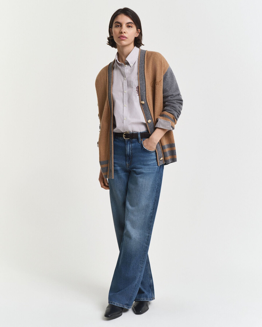 cardigan varsity cu guler în v - maro whisky